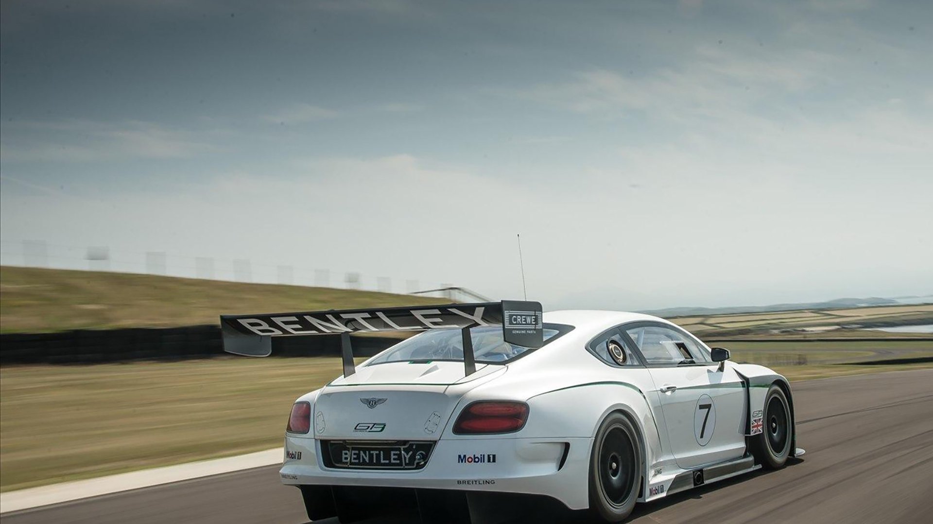 九游游戏中心-田径裁判规范化培训项目在全国铺开，田径裁判知识